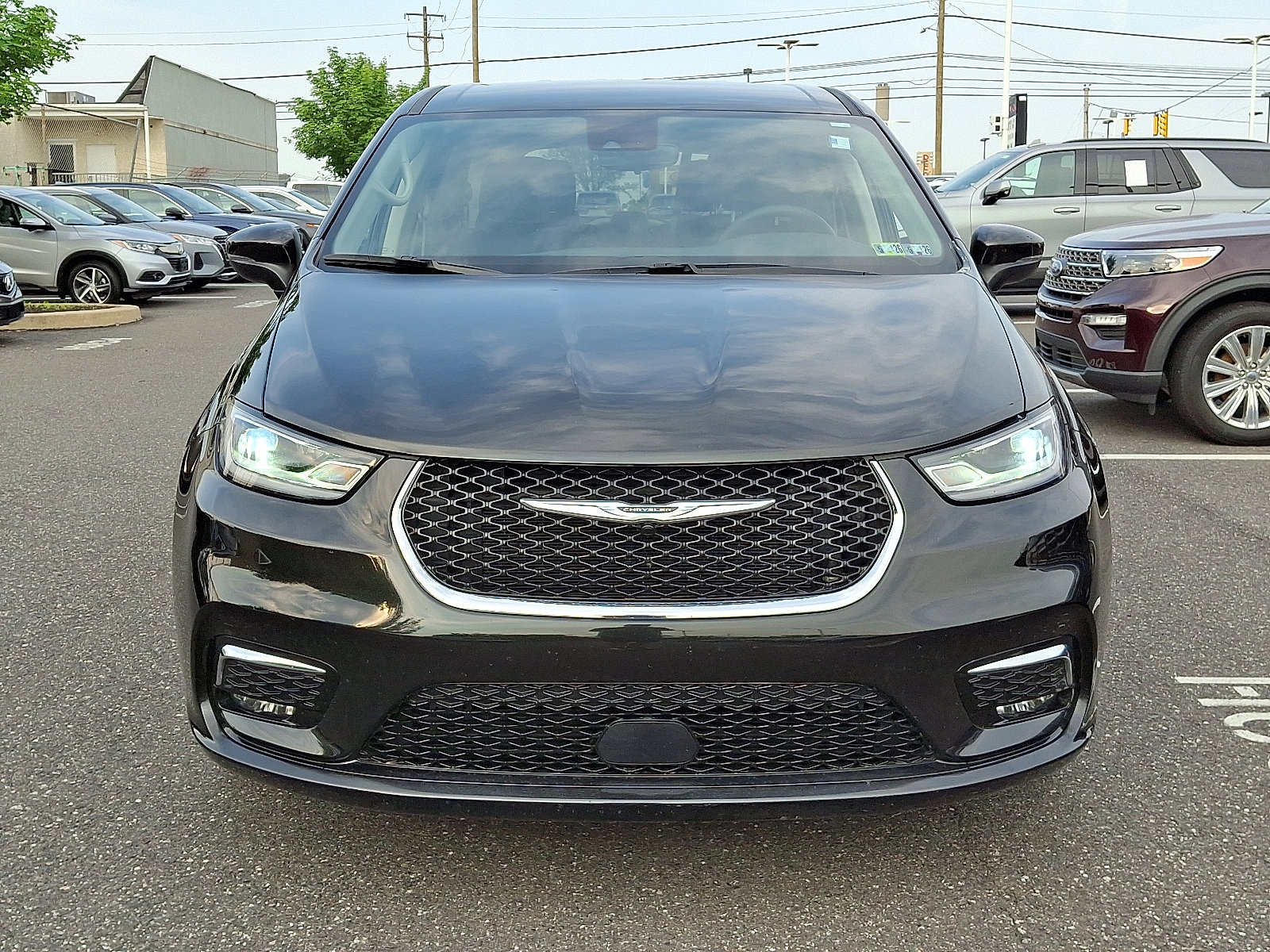 Used 2023 Chrysler Pacifica Hybrid Touring L with VIN 2C4RC1L78PR622102 for sale in Conshohocken, PA