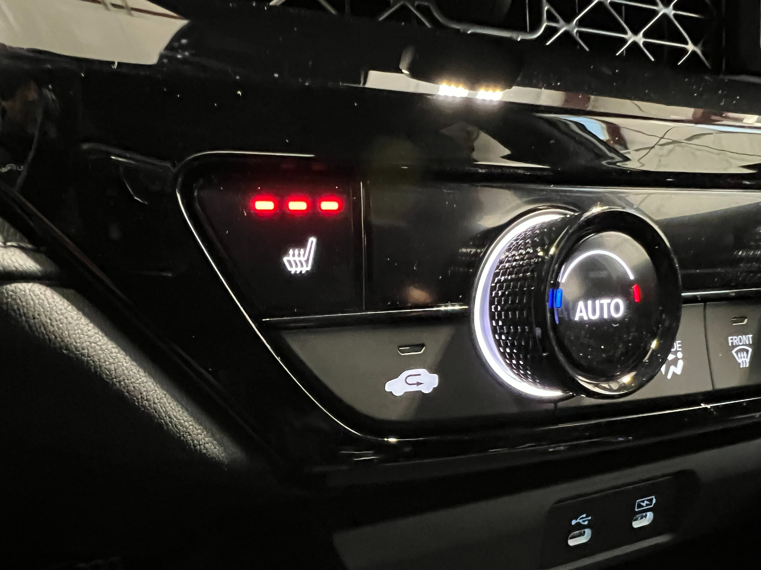 2025 Honda Accord Hybrid Sport-L - Photo 24