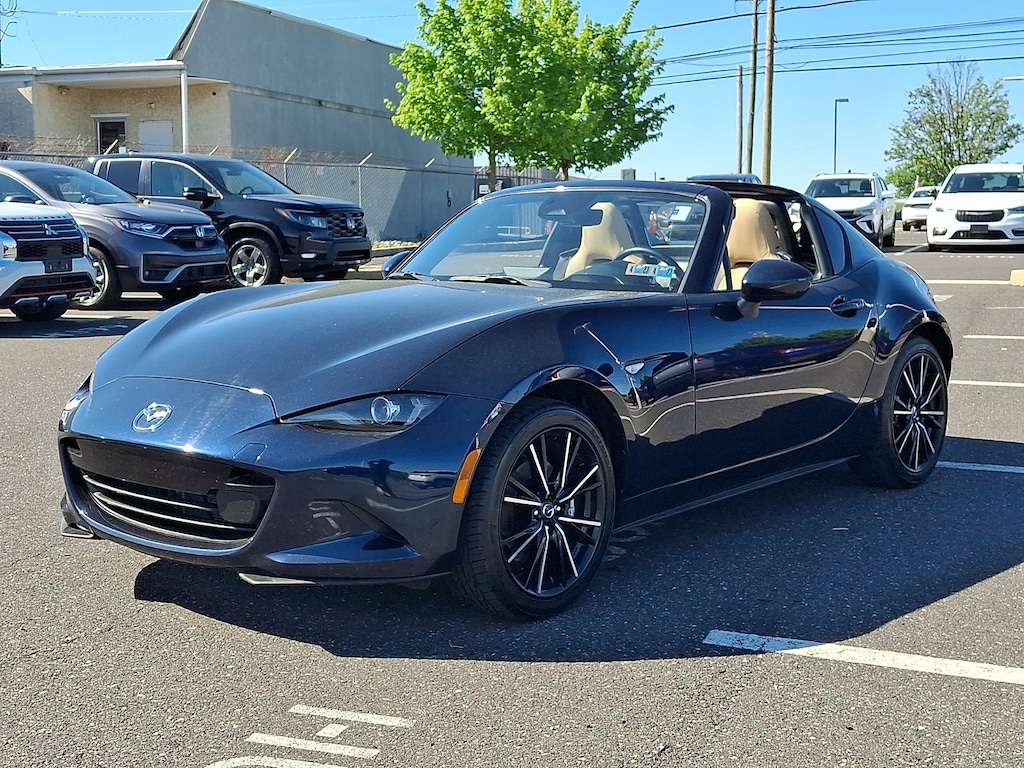 Used 2025 Mazda MX-5 Miata RF Grand Touring Convertible