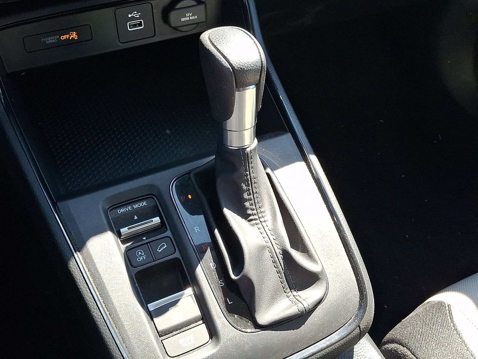 2025 Honda CR-V LX - Photo 14