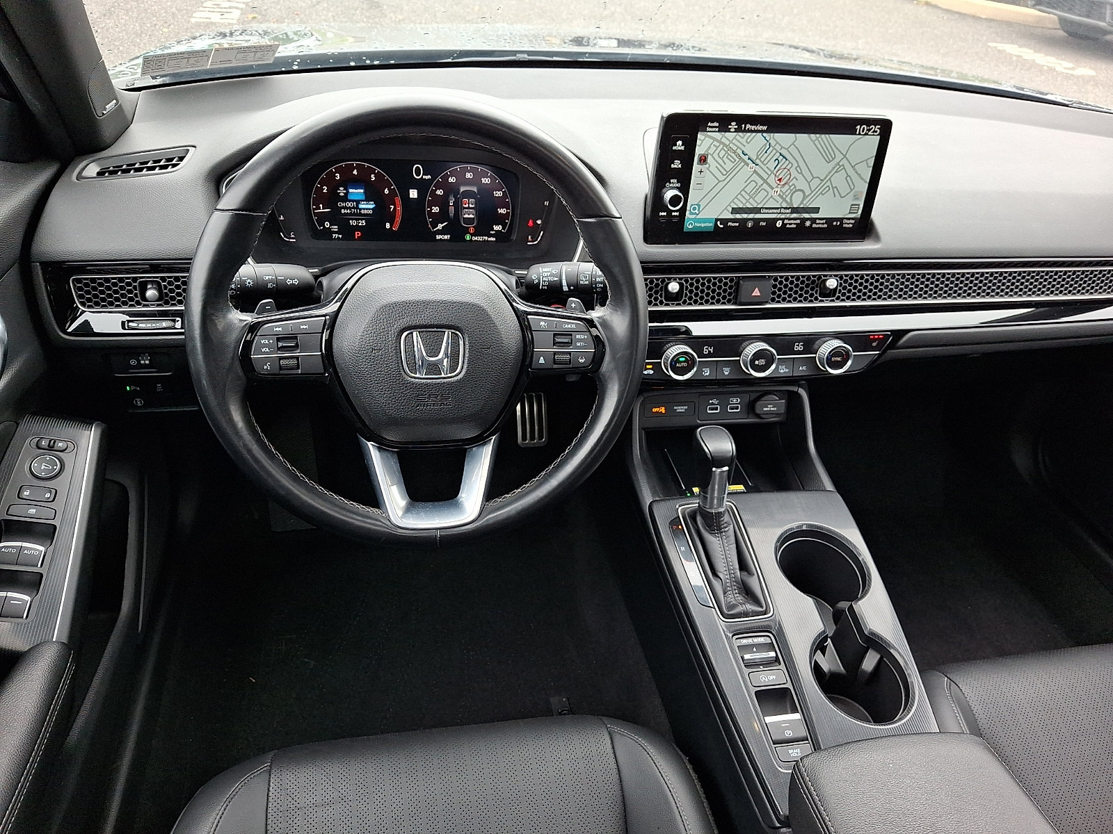 2024 Honda Civic Hatchback Sport Touring - Photo 11