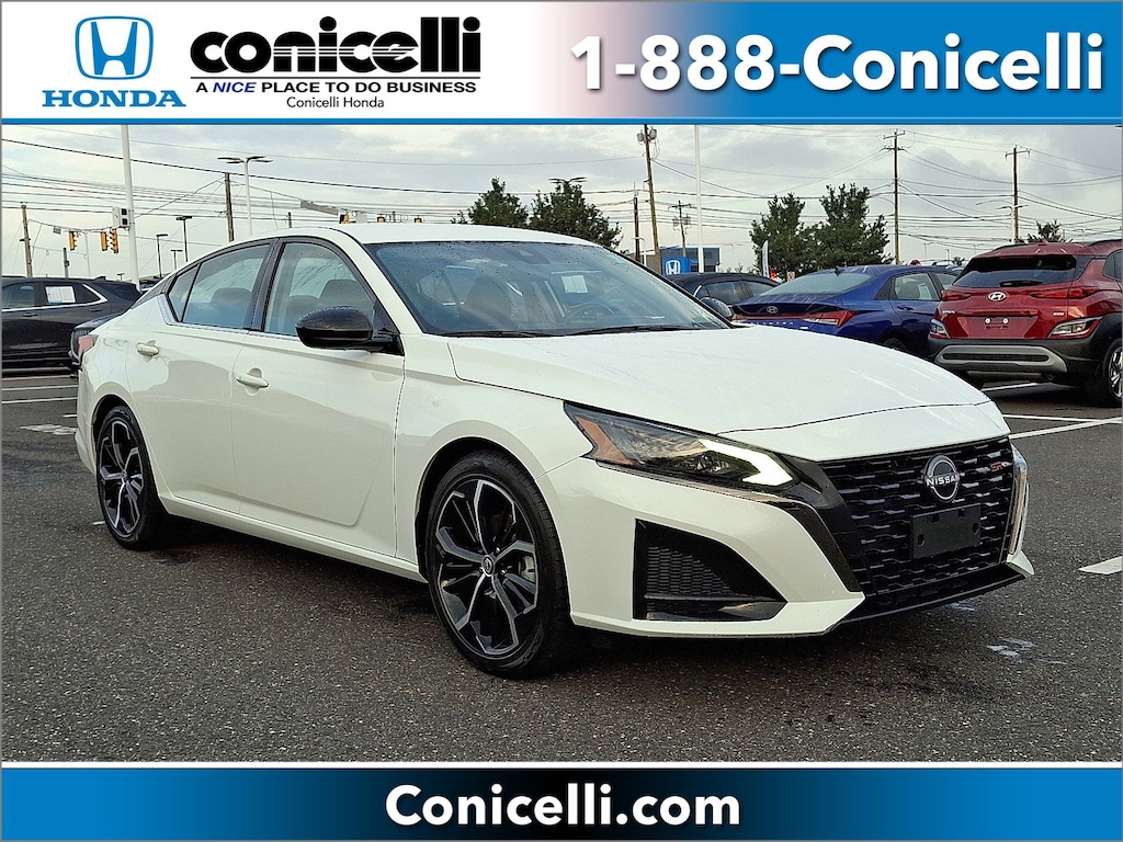 Used 2024 Nissan Altima 2.5 SR Sedan