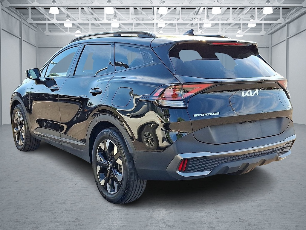 Used 2023 Kia Sportage Plug-In Hybrid X-Line SUV