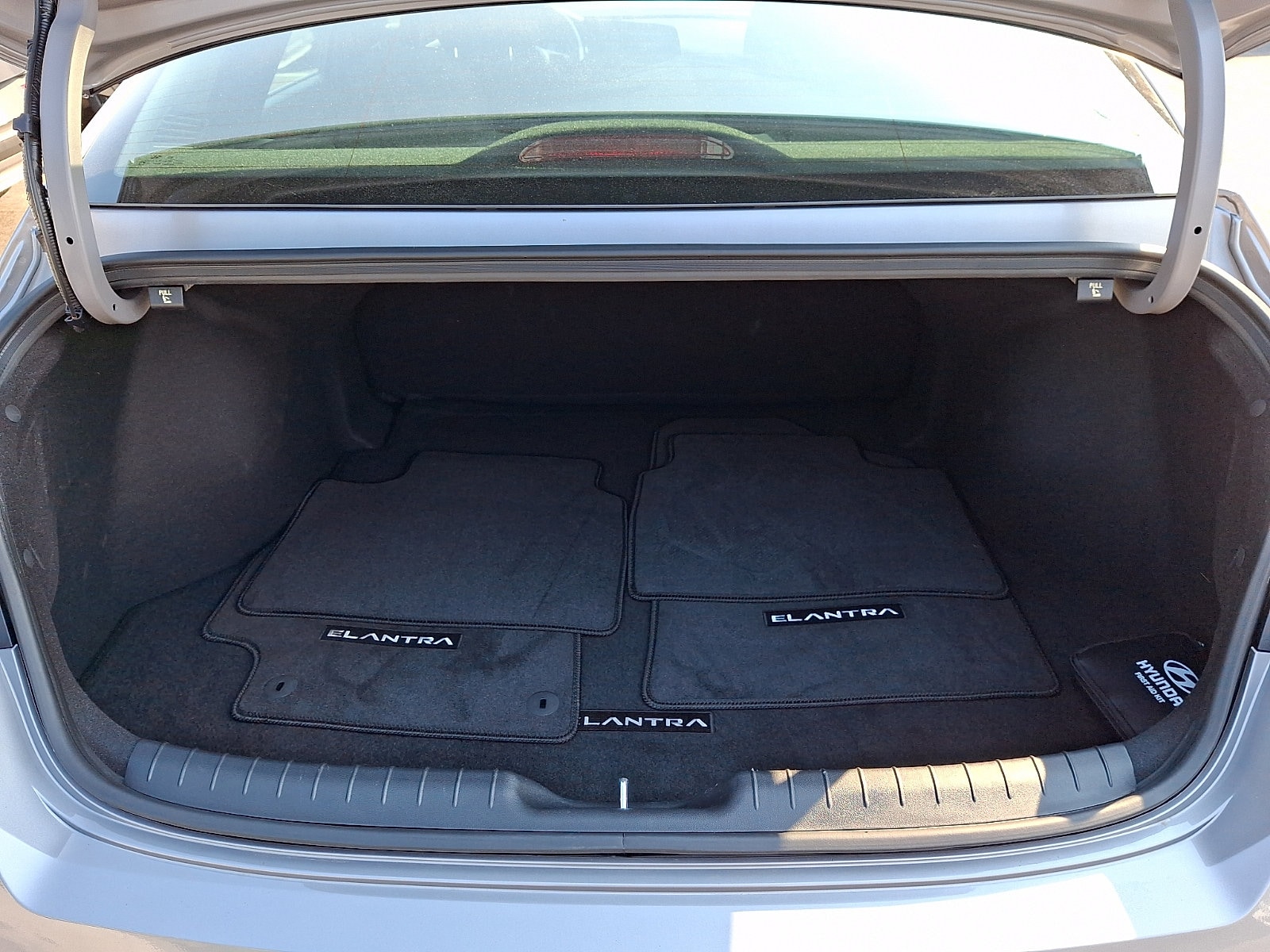 2026 Hyundai Elantra SEL Sport - Photo 29