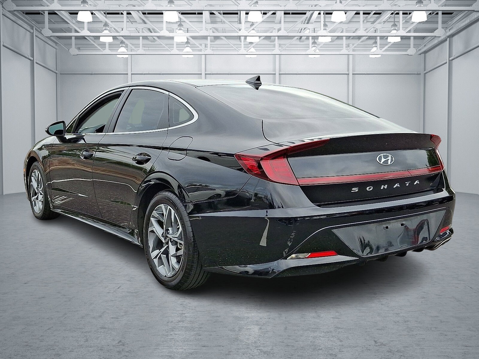 2023 Hyundai Sonata SEL photo 2