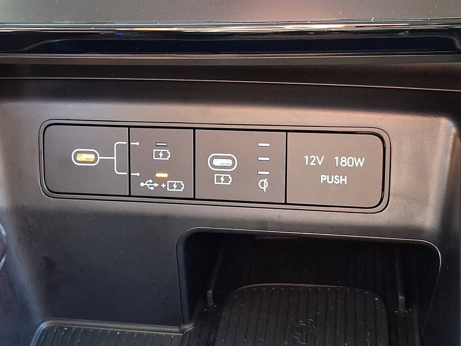 2025 Hyundai Tucson SEL - Photo 24