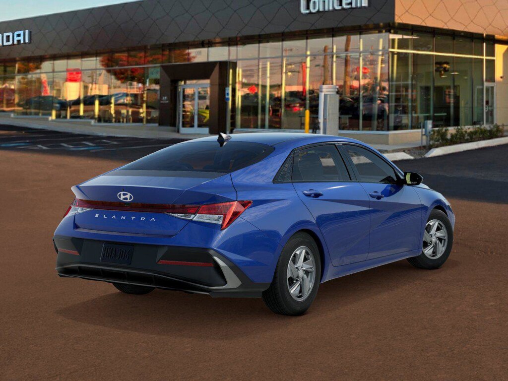 New 2026 Hyundai Elantra SE Sedan