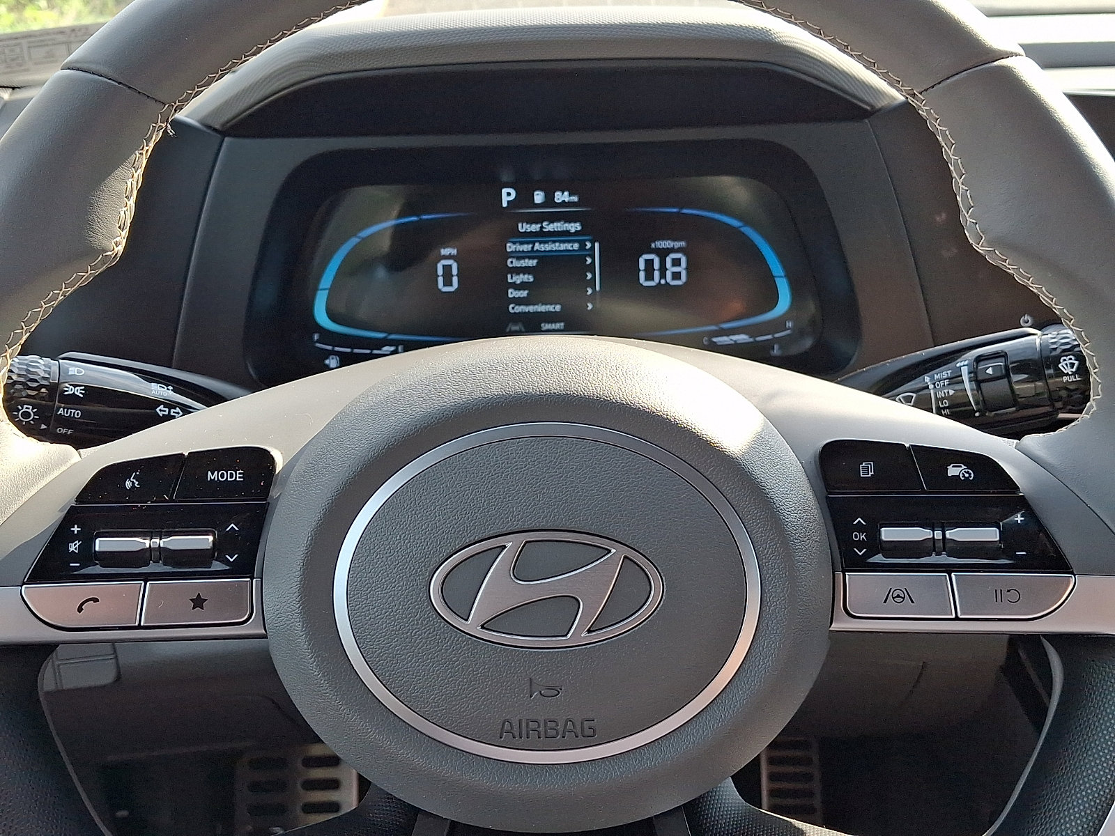 2025 Hyundai Elantra SEL - Photo 18