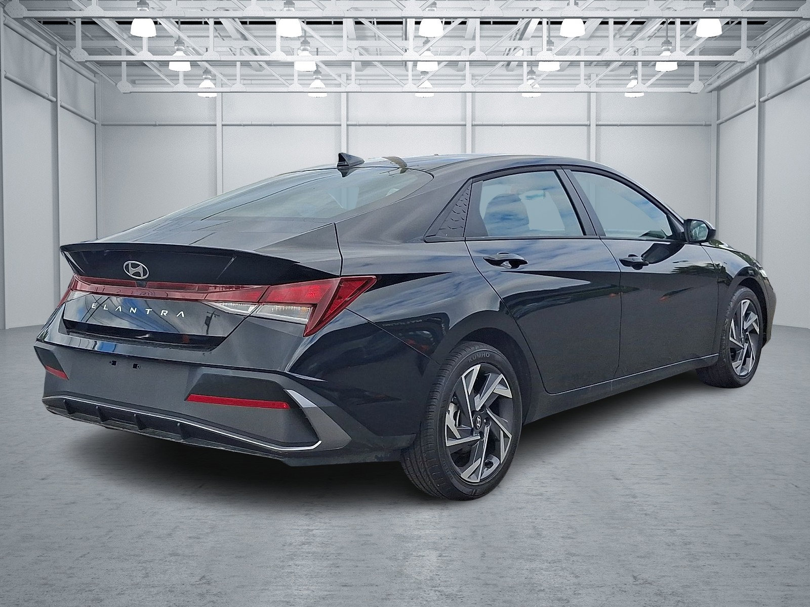 2025 Hyundai Elantra SEL - Photo 6