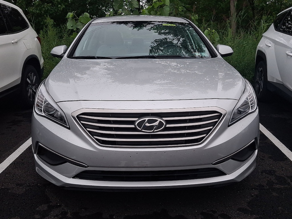 Used 2017 Hyundai Sonata w/PZEV Sedan