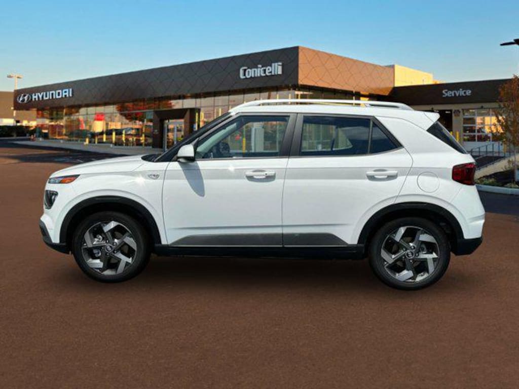 New 2025 Hyundai Venue SEL SUV