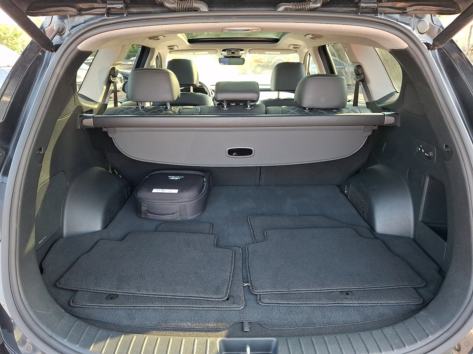 2023 Hyundai Santa Fe Limited PHEV - Photo 30