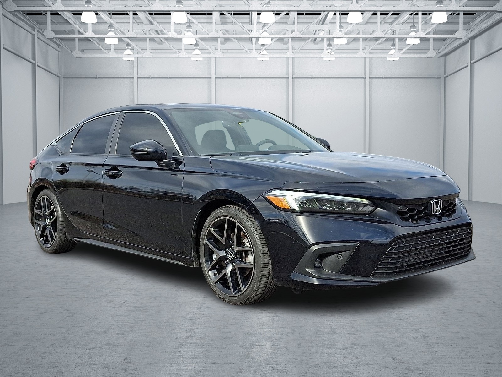 2022 Honda Civic Hatchback Sport Touring's photo