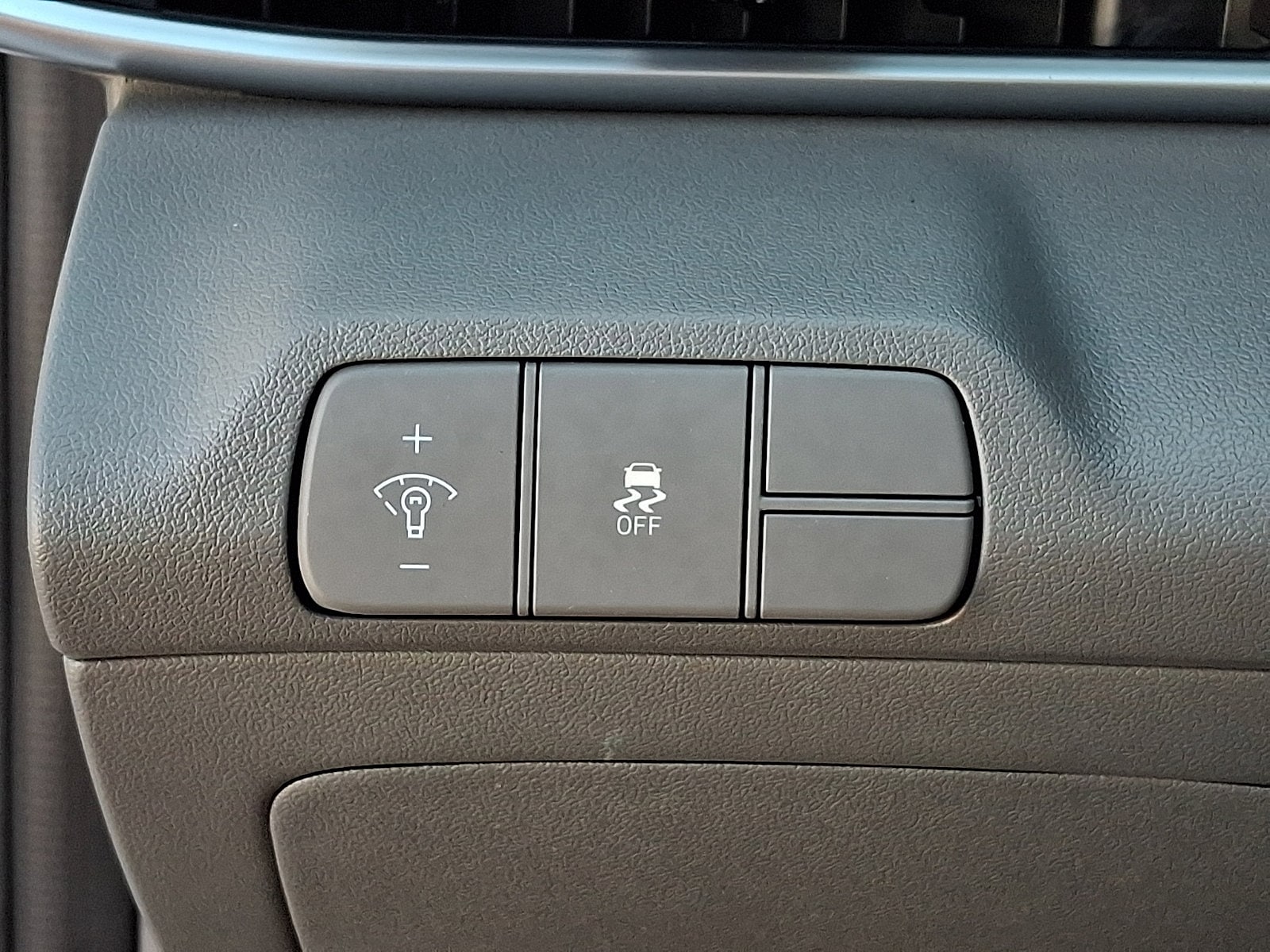 2025 Hyundai Elantra SEL - Photo 26