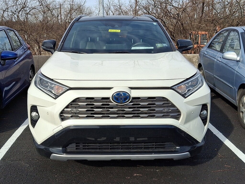 Used 2020 Toyota RAV4 Hybrid XSE SUV