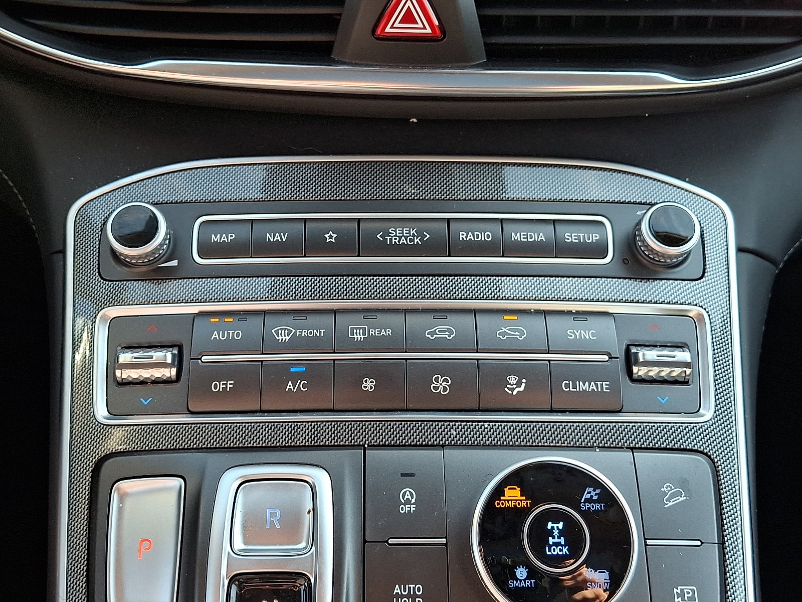 2023 Hyundai Santa Fe SEL - Photo 16