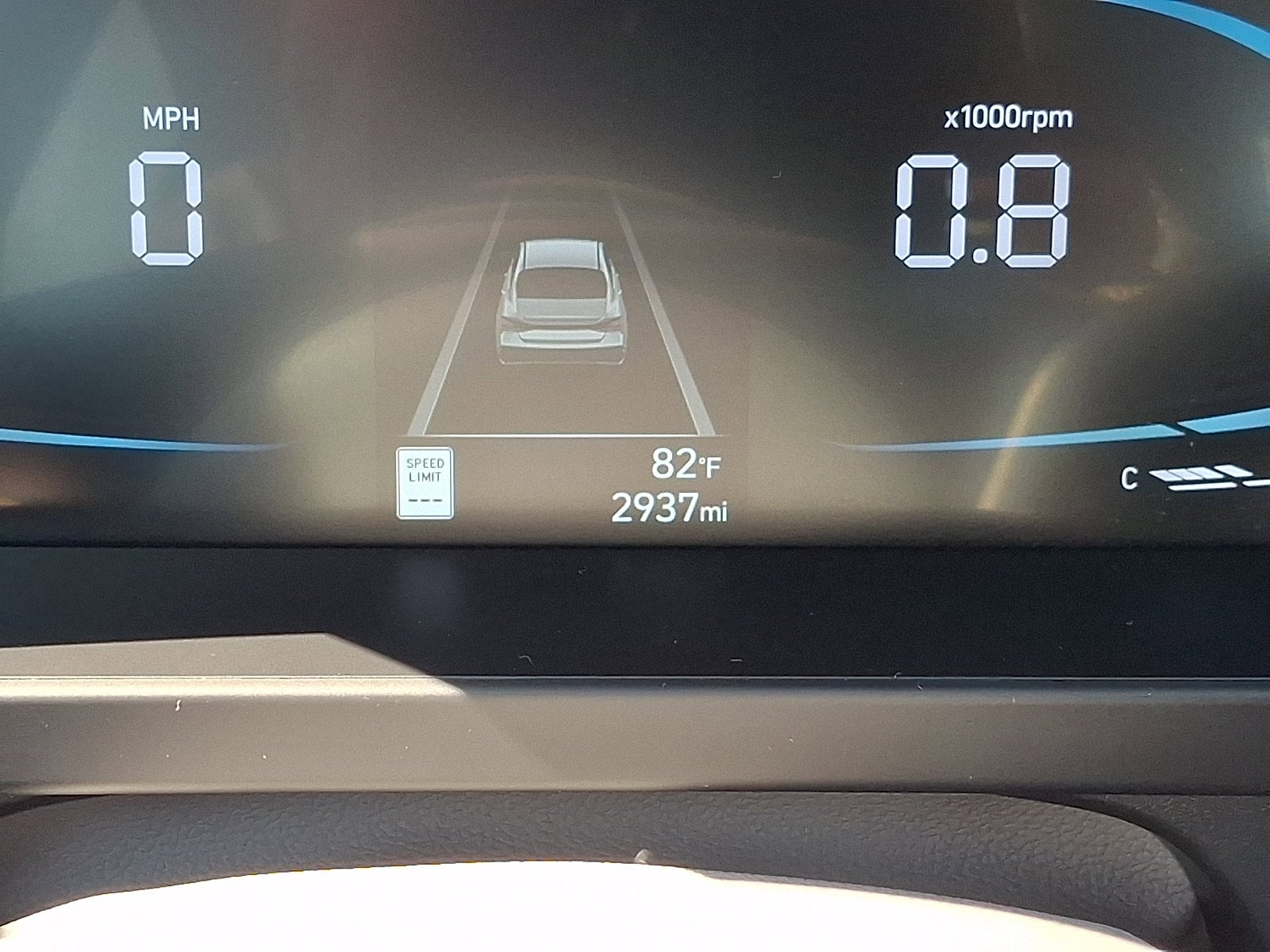 2025 Hyundai Elantra SEL - Photo 19