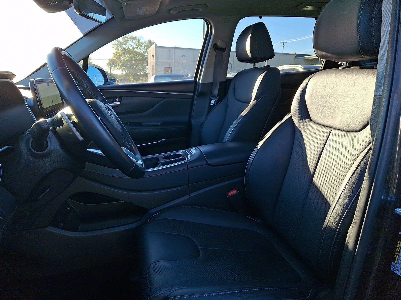 2023 Hyundai Santa Fe Limited - Photo 13