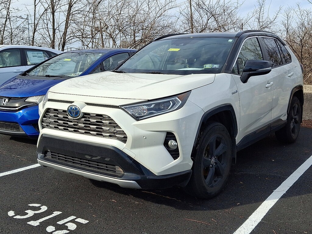 Used 2020 Toyota RAV4 Hybrid XSE SUV