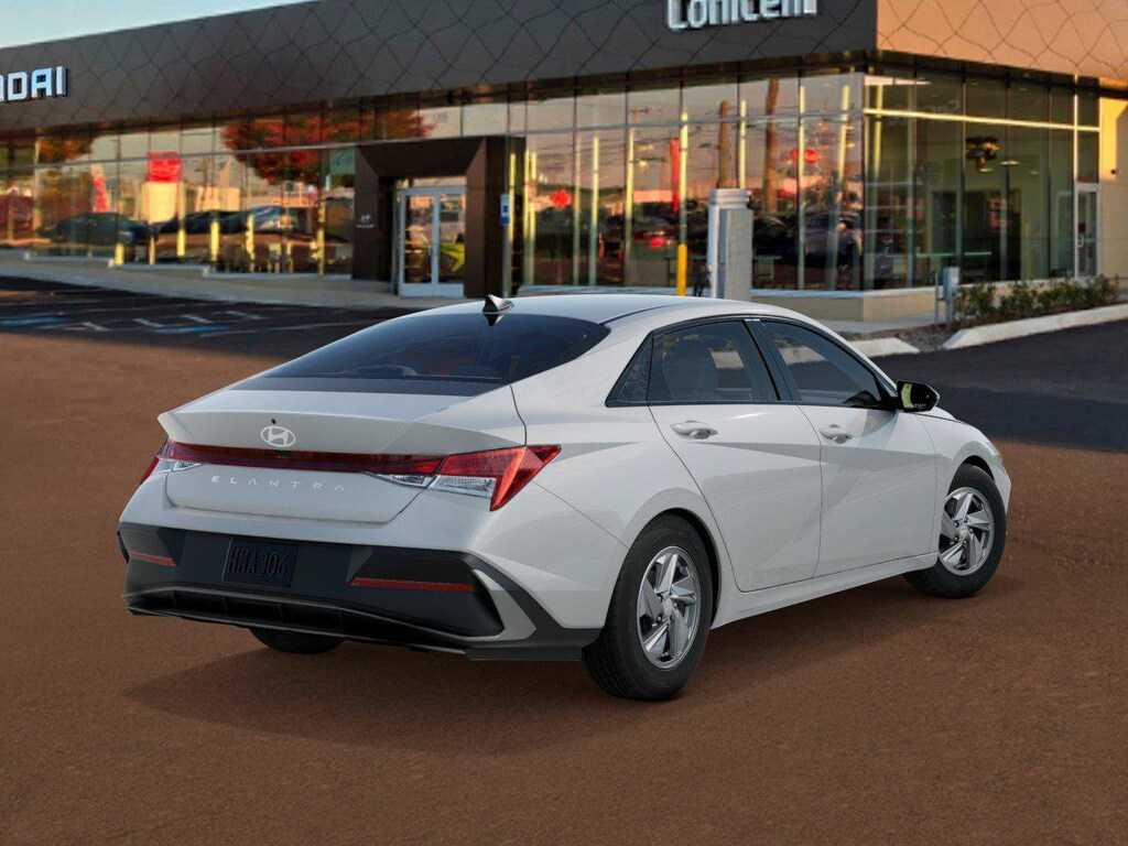 New 2026 Hyundai Elantra SE Sedan