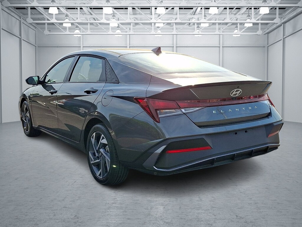 Certified 2025 Hyundai Elantra SEL Sport Sedan