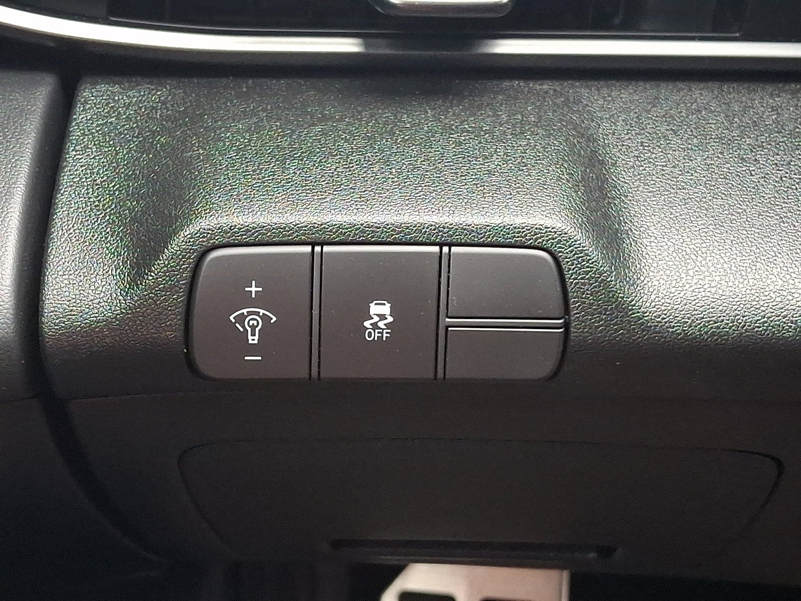 2025 Hyundai Elantra SEL - Photo 26