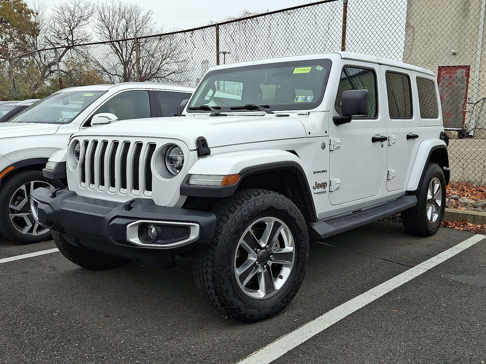 2020 Jeep Wrangler Unlimited Sahara photo 3