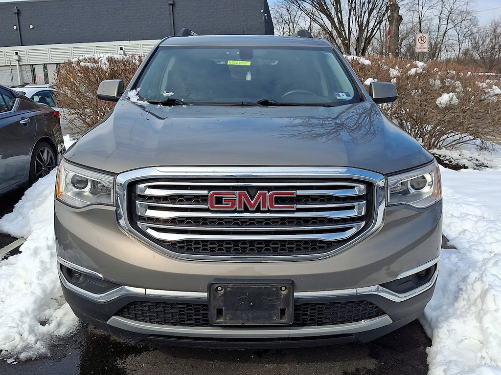 Used 2019 GMC Acadia SLE-2 SUV