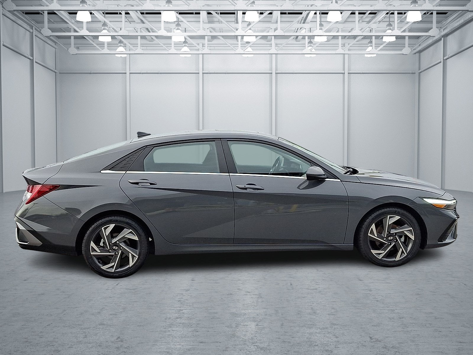 2024 Hyundai Elantra SEL - Photo 7