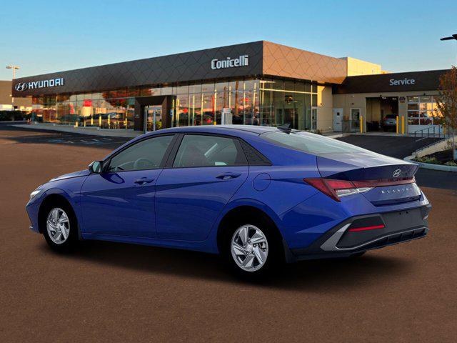 2026 Hyundai Elantra SE photo 4