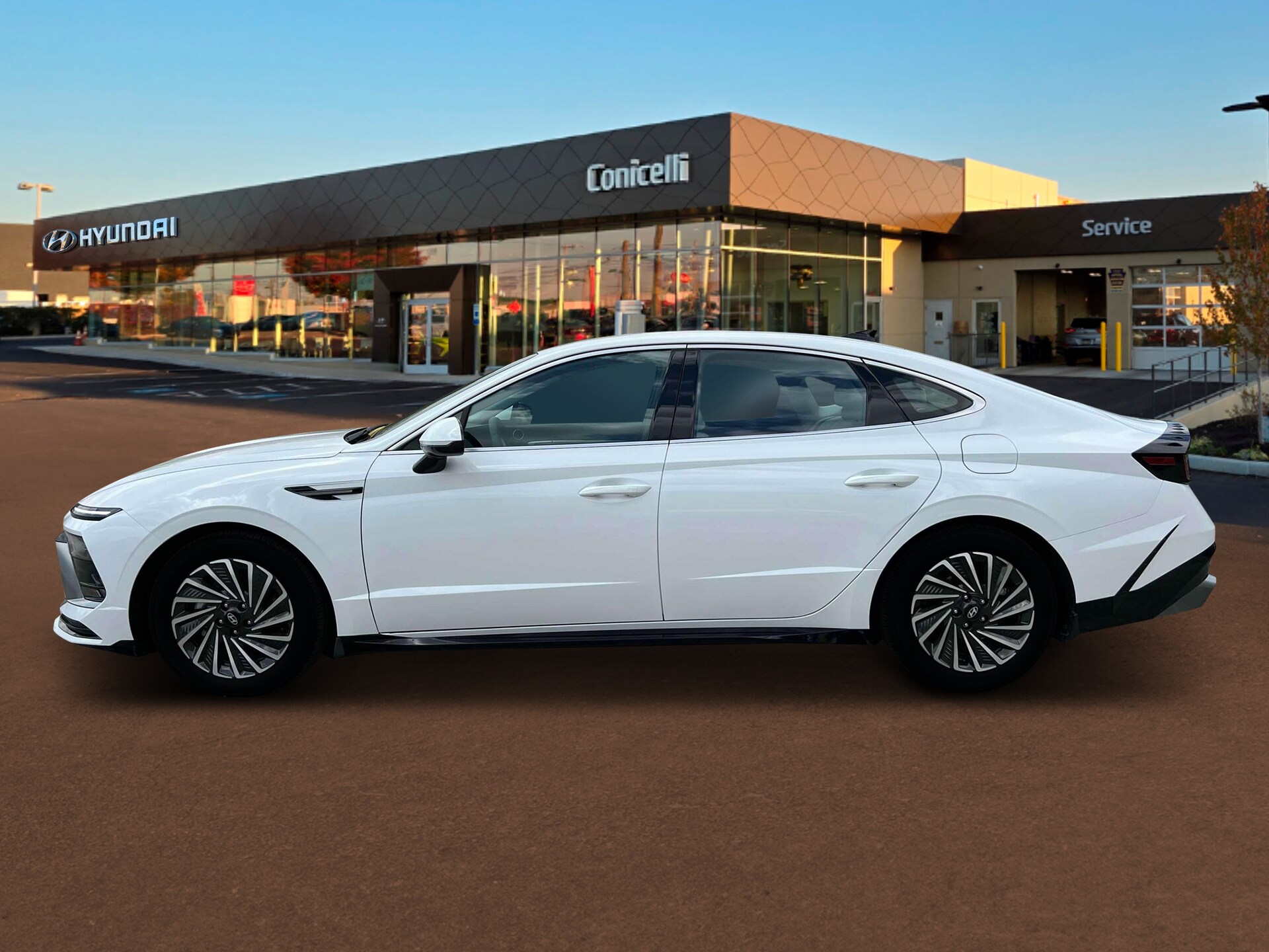 2025 Hyundai Sonata Hybrid SEL photo 3
