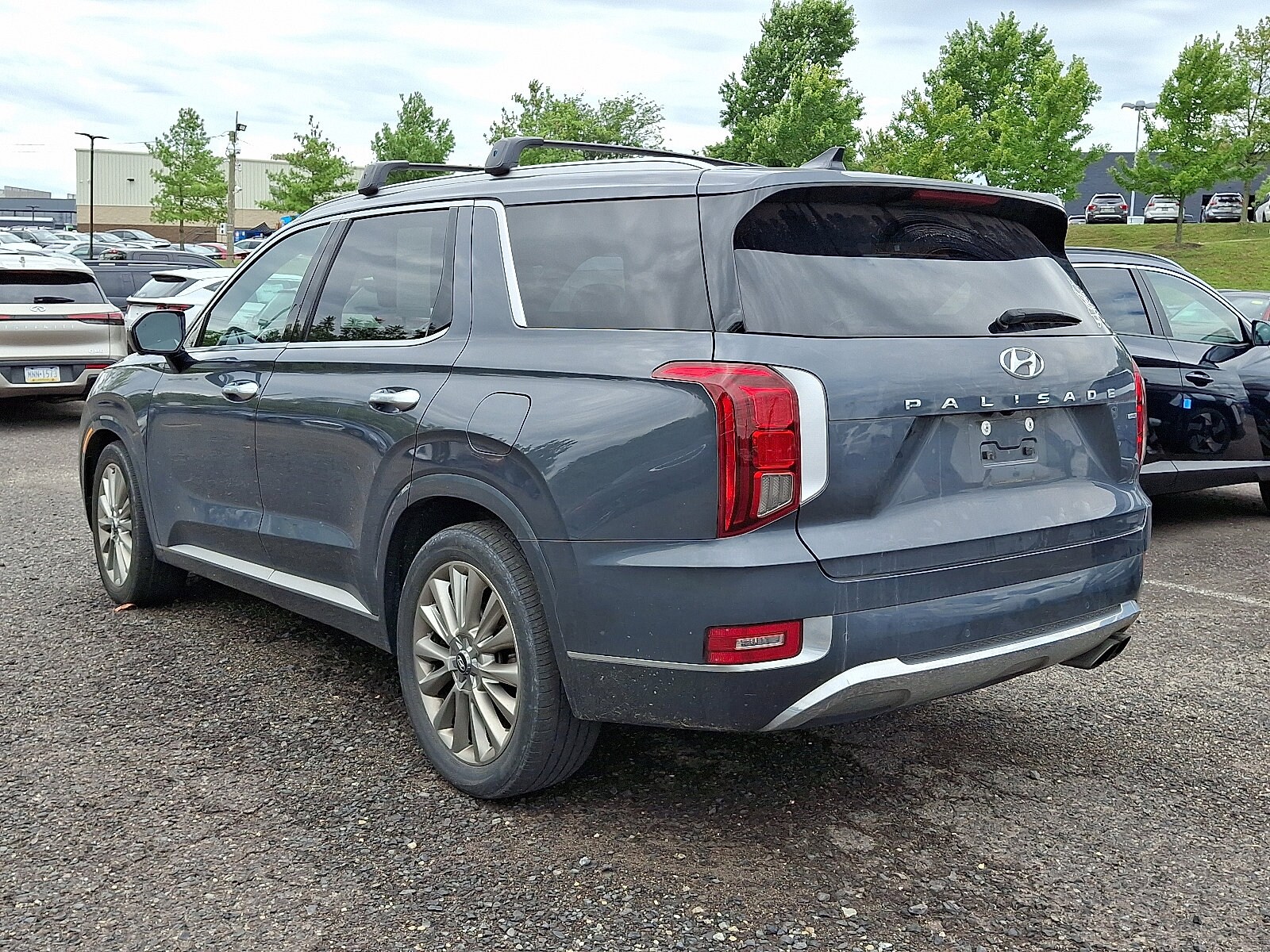 2020 Hyundai Palisade Limited photo 3