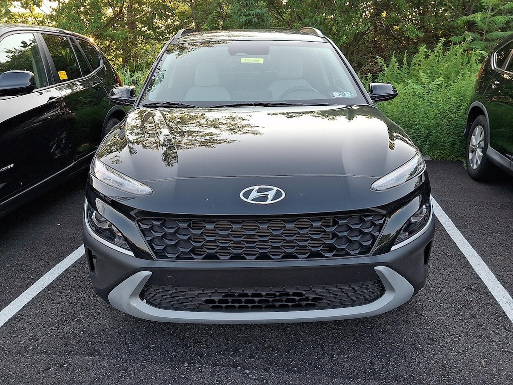 New 2023 Hyundai Kona SEL SUV