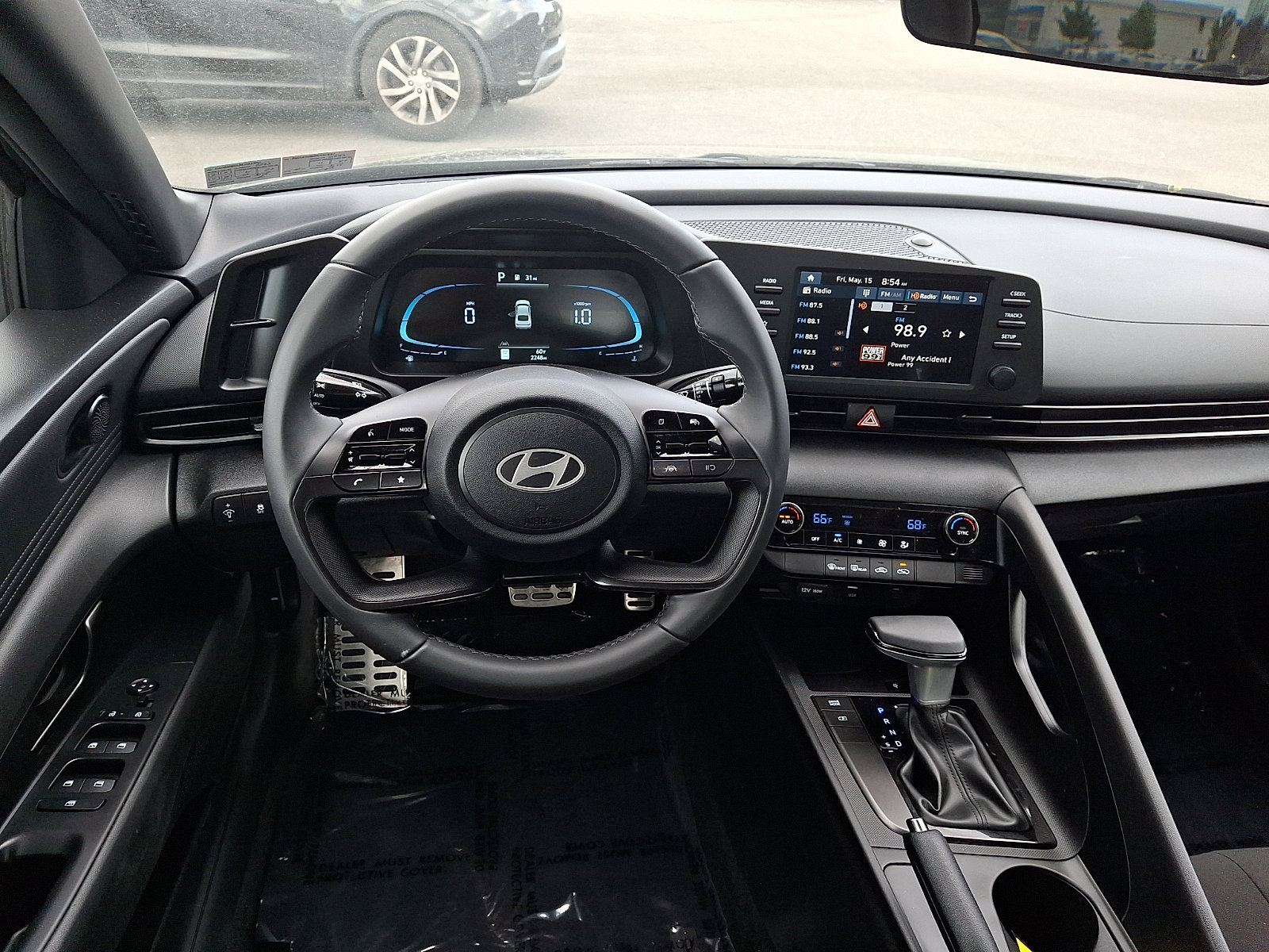 2025 Hyundai Elantra SEL - Photo 11