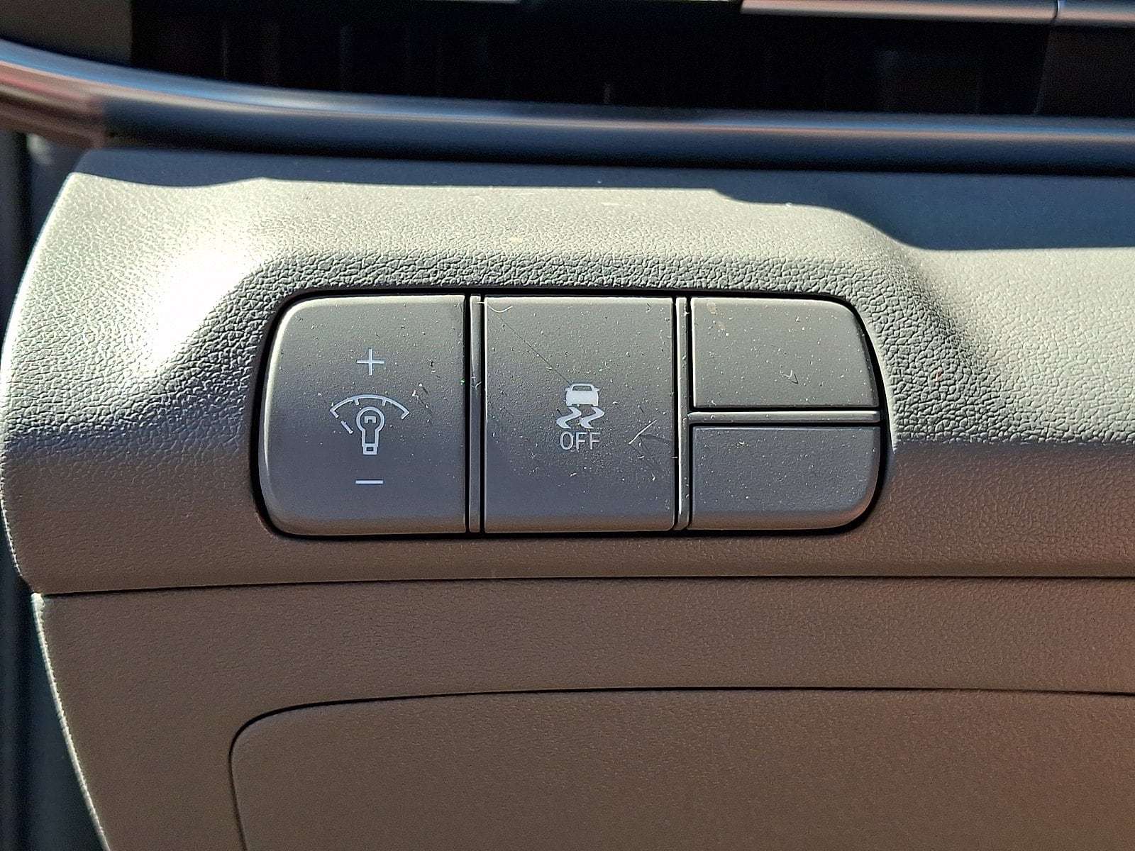 2025 Hyundai Elantra SEL - Photo 26