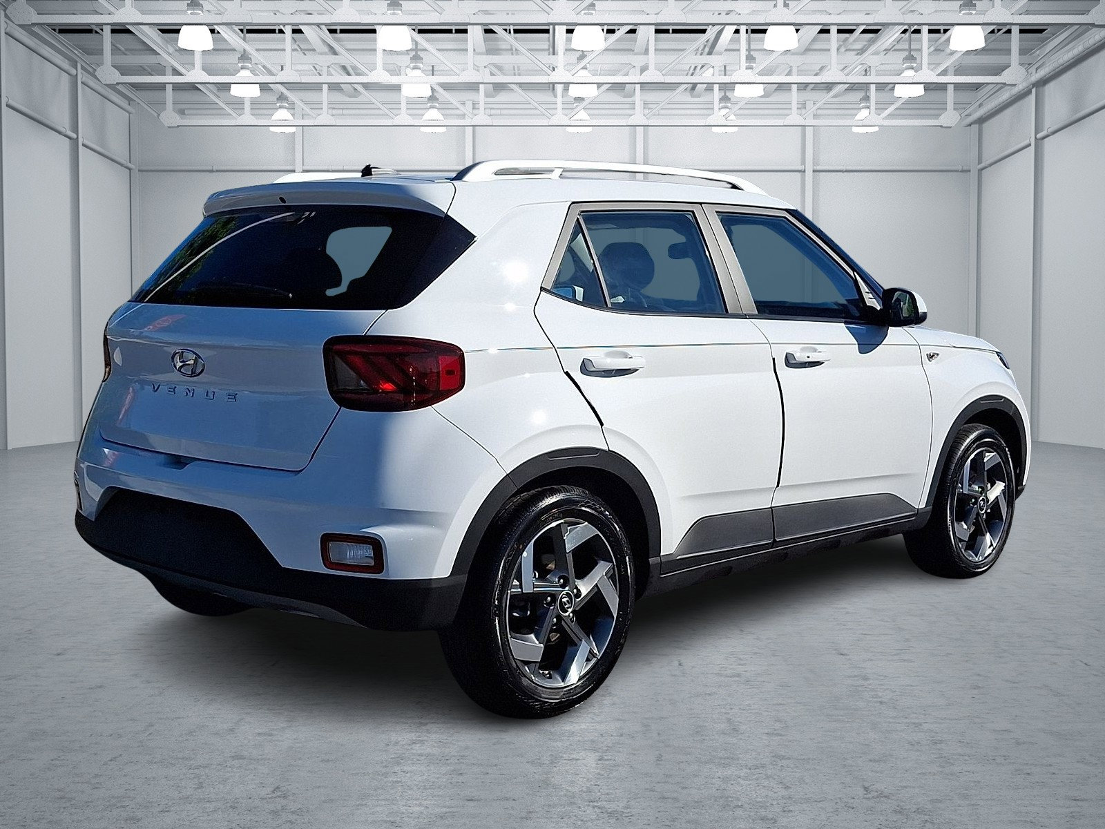2025 Hyundai Venue SEL - Photo 6