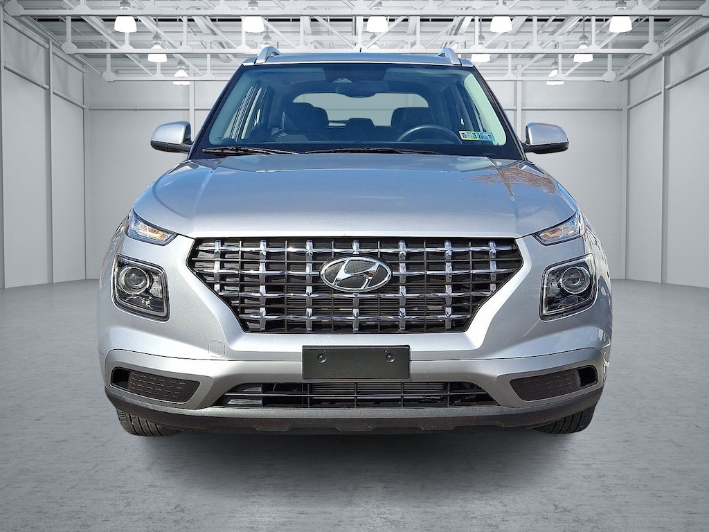 Certified 2025 Hyundai Venue SEL SUV