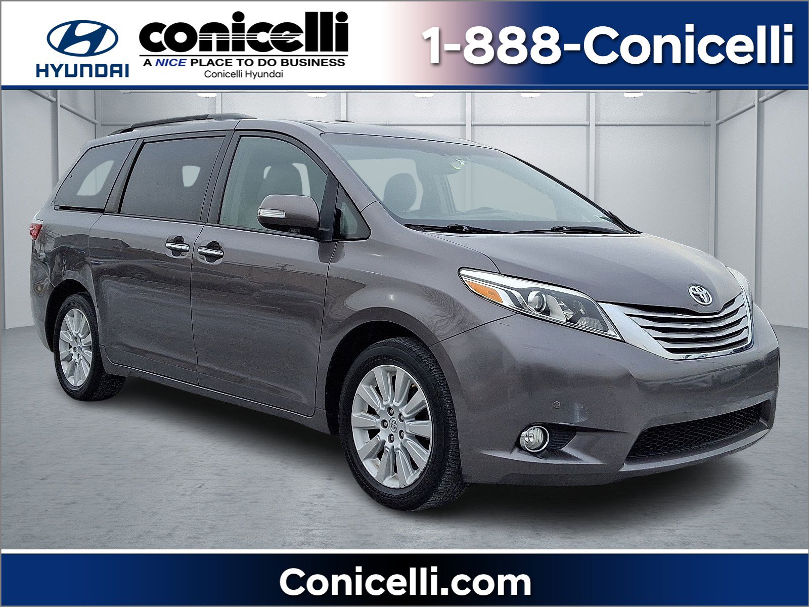 2015 Toyota Sienna Limited's photo
