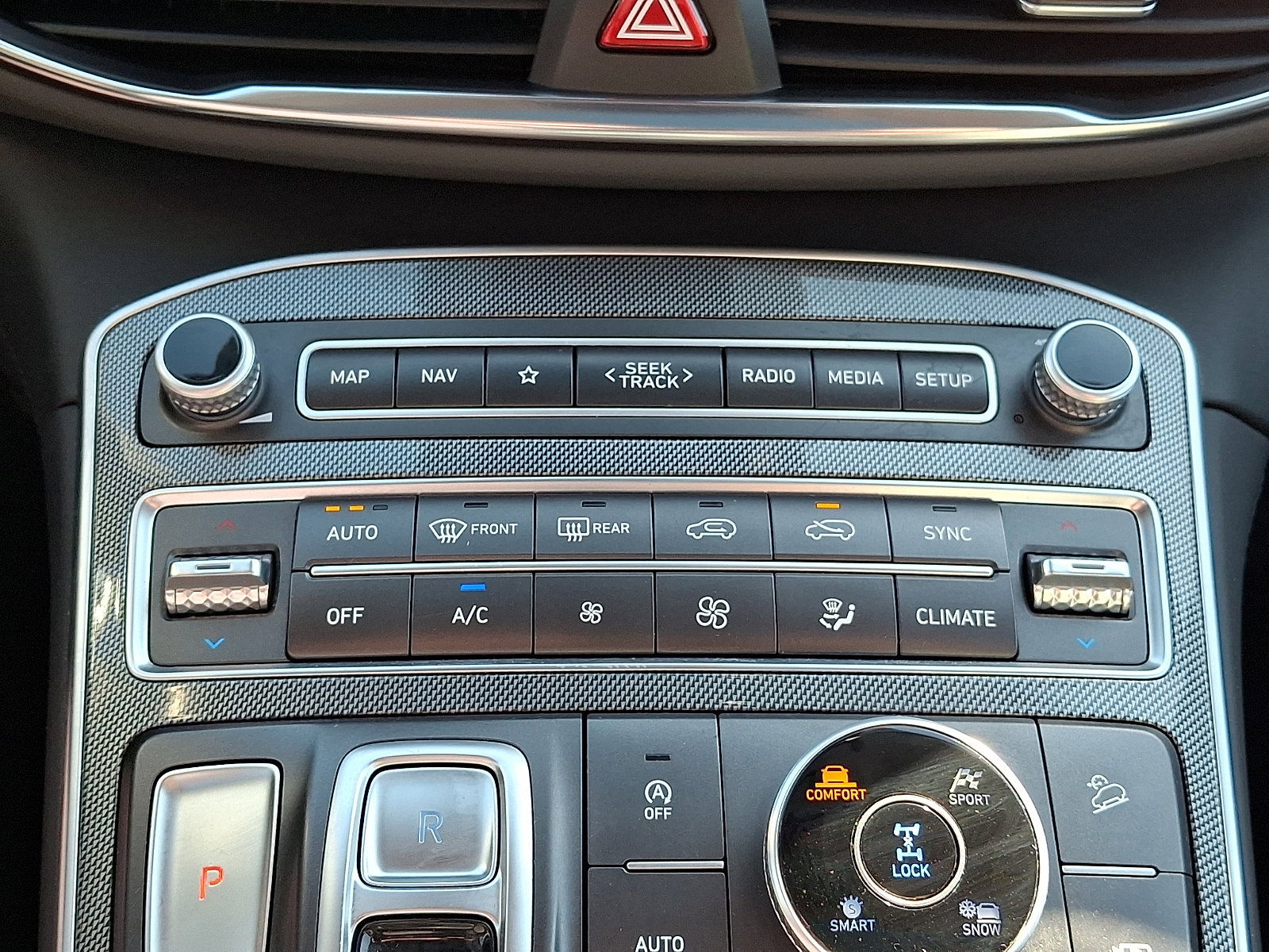 2023 Hyundai Santa Fe SEL - Photo 16