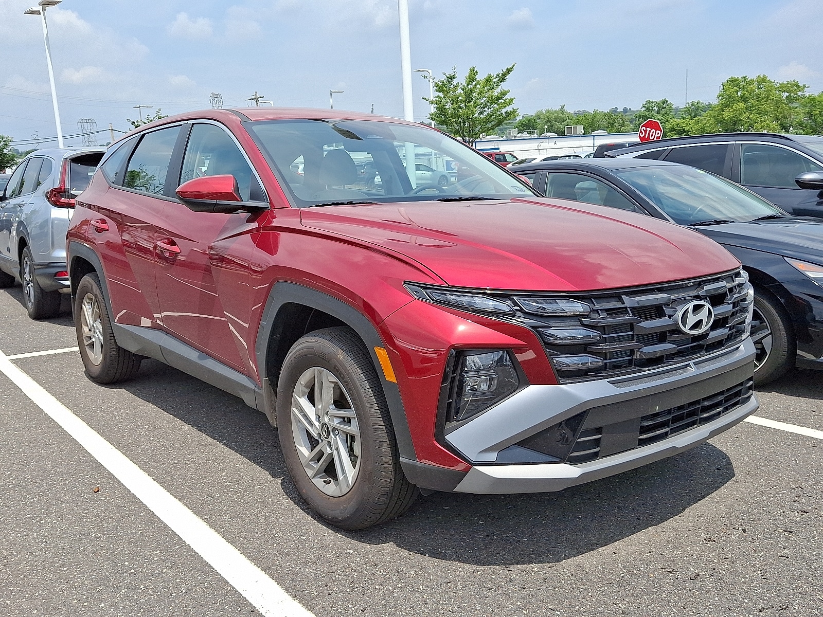 2025 Hyundai Tucson SE's photo