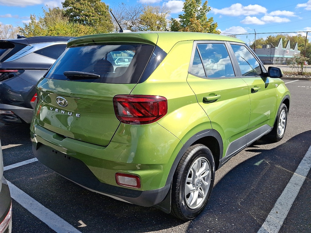 Certified 2023 Hyundai Venue SE SUV