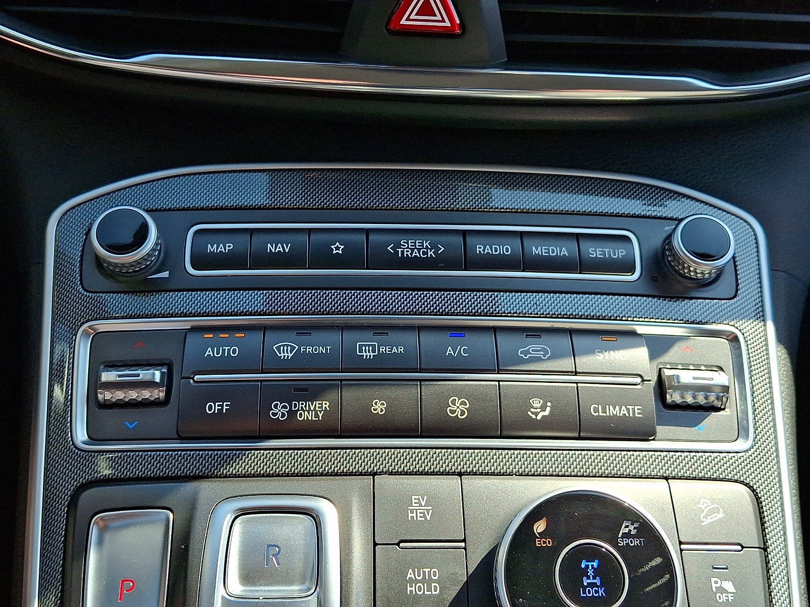 2023 Hyundai Santa Fe SEL Convenience PHEV - Photo 15