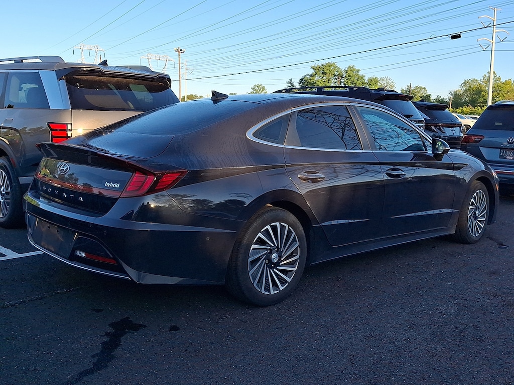 Used 2023 Hyundai Sonata Hybrid Limited Sedan