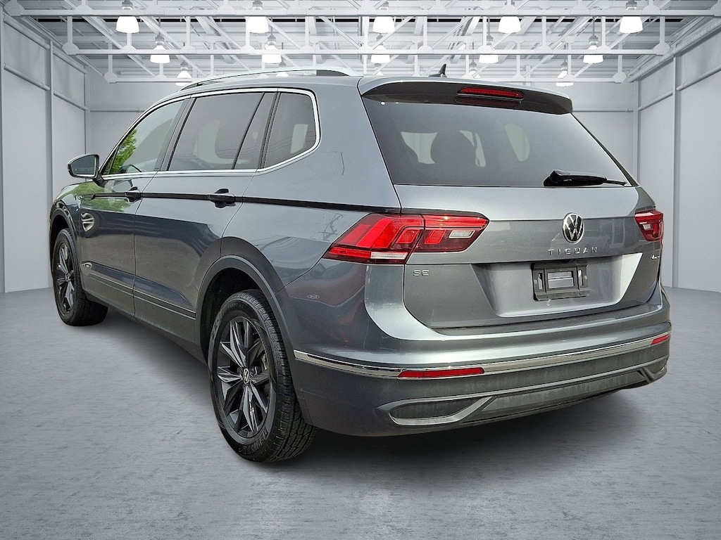 Used 2024 Volkswagen Tiguan 2.0T SE SUV