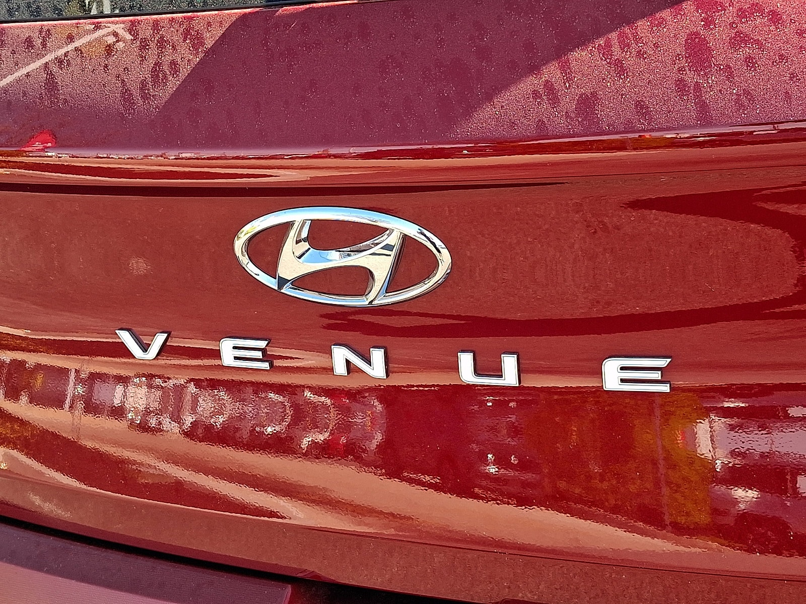 2025 Hyundai Venue SEL - Photo 30