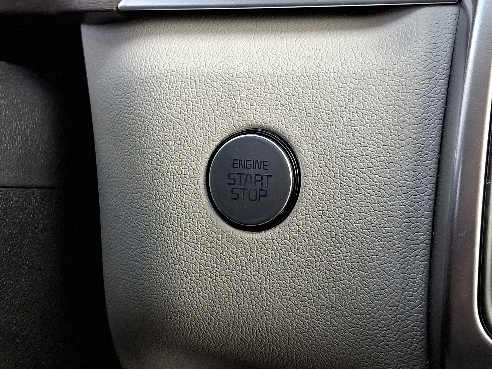 2022 Kia Sorento X-Line S - Photo 23