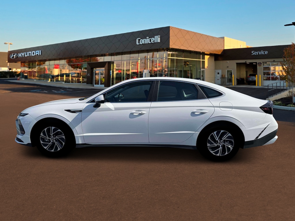 New 2026 Hyundai Sonata Hybrid Blue Sedan