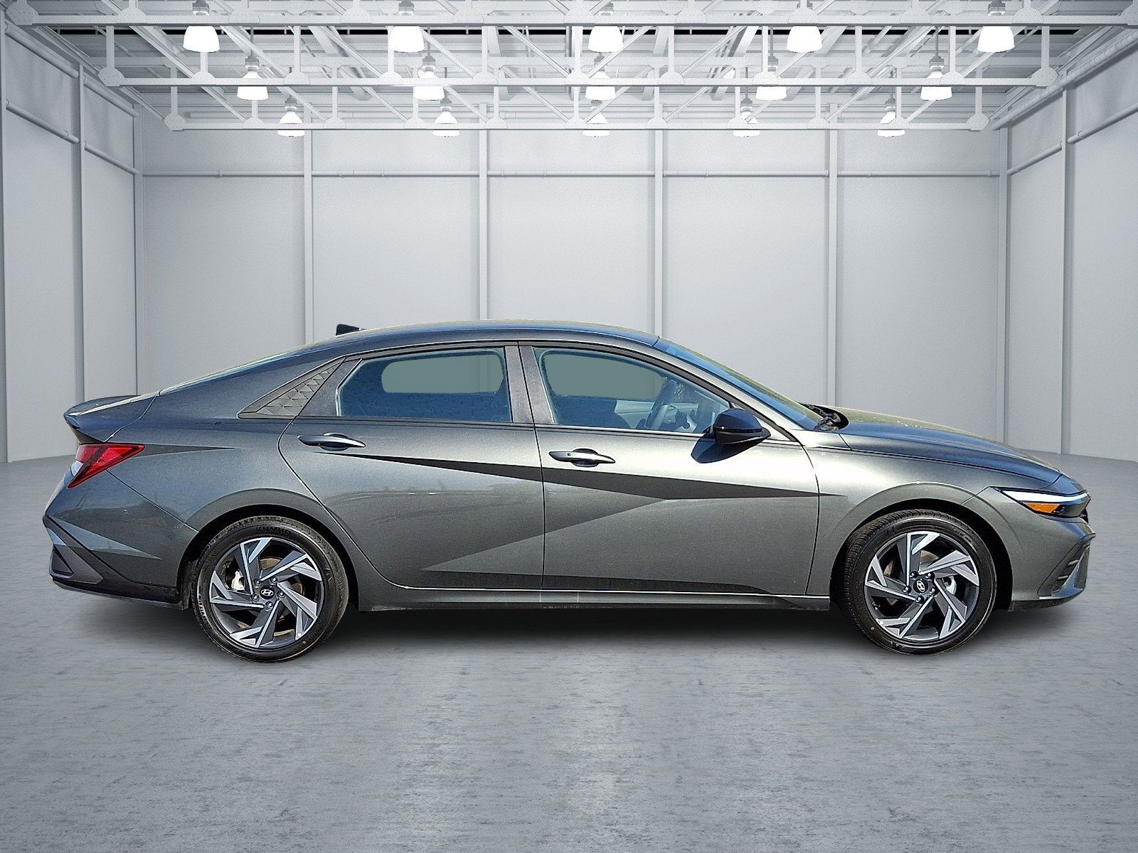 2025 Hyundai Elantra SEL - Photo 7