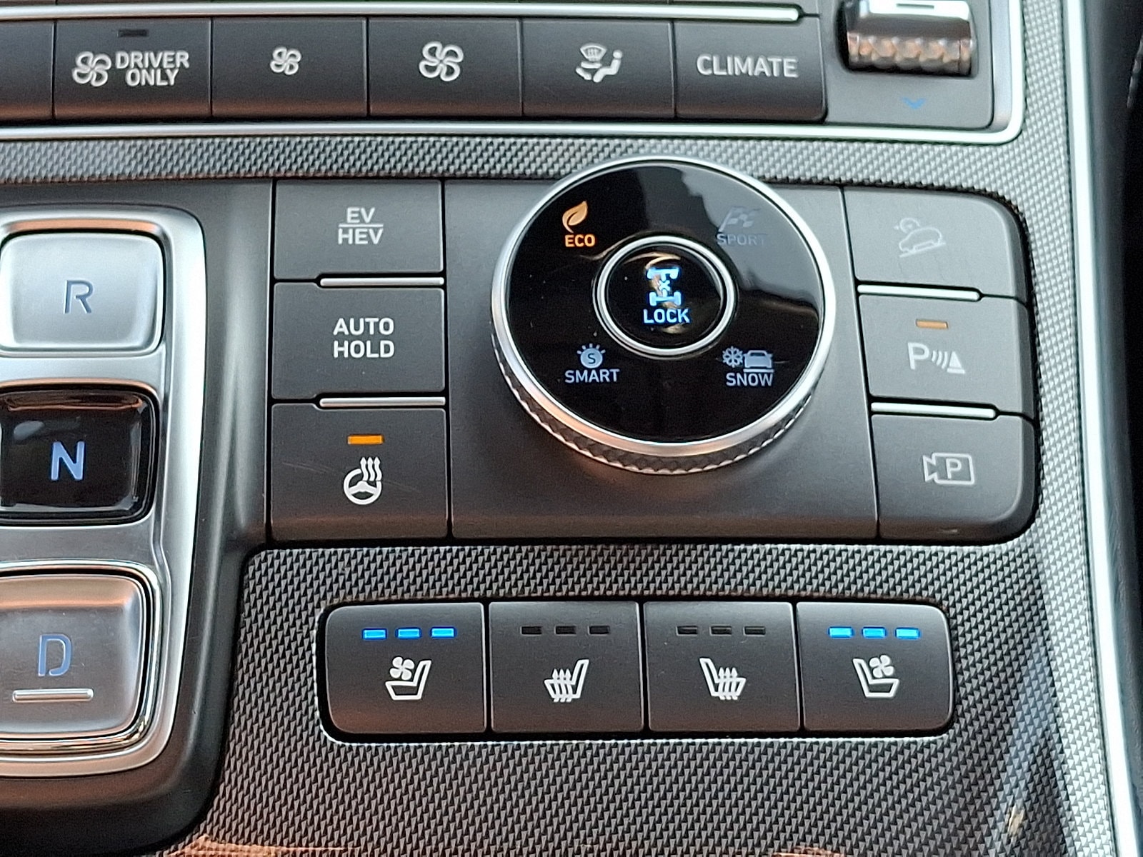 2023 Hyundai Santa Fe Limited PHEV - Photo 25
