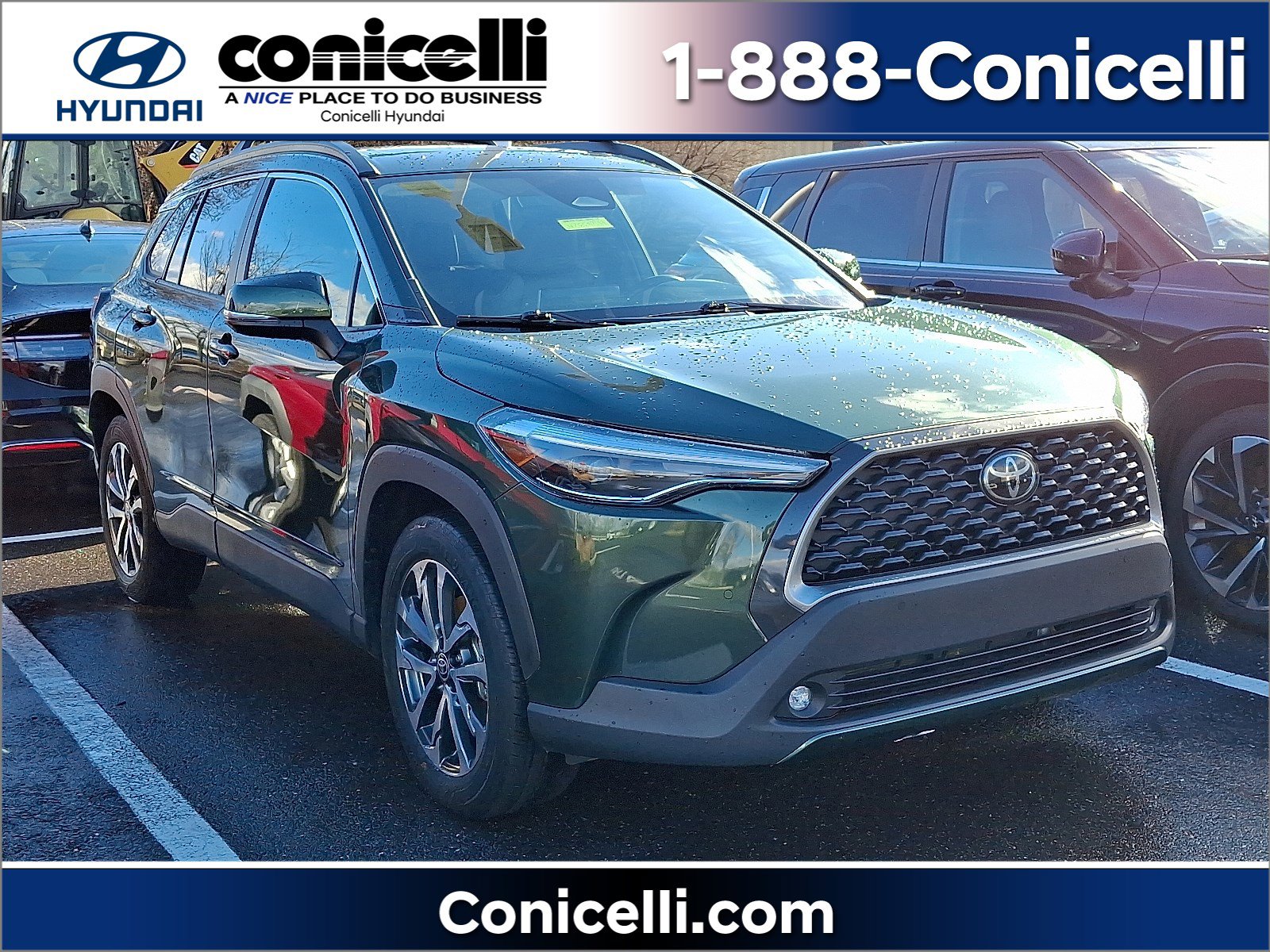 2023 Toyota Corolla Cross XLE's photo